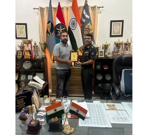 SSB Guide Academy Wins National Award for Best NDA Coaching in Delhi by Sainik School Kunjpura